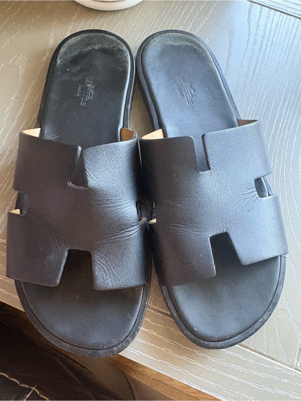 Hermes Izmir Black Leather Slide Sandals - Picture 3 of 11